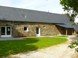 location lac de guerlédan - gîte mur de bretagne