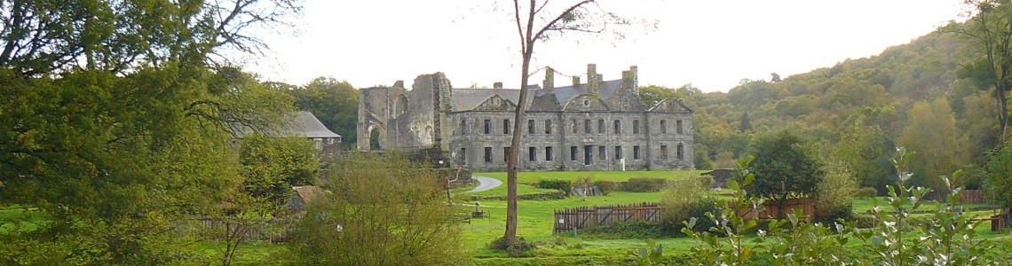 L'abbaye de Bon Repos - Gîte de Ty Kalon Breizh